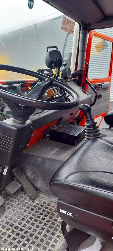 RENAULT M210 4X4 - سيارة إطفاء: صورة 5 RENAULT M210 4X4 - سيارة إطفاء: صورة 5