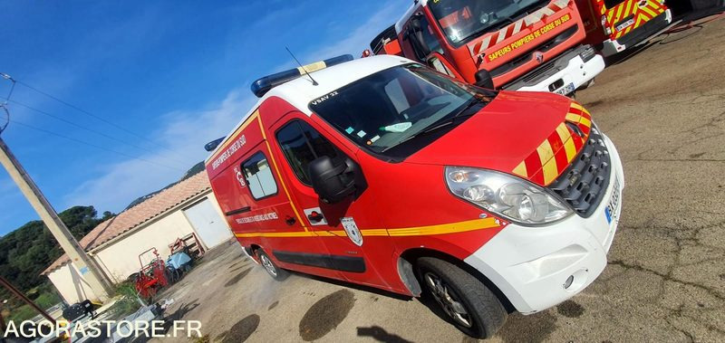 RENAULT MASTER 2.3 DCI TYPE AMBULANCE 151128 kms 2011 - فان: صورة 1 RENAULT MASTER 2.3 DCI TYPE AMBULANCE 151128 kms 2011 - فان: صورة 1