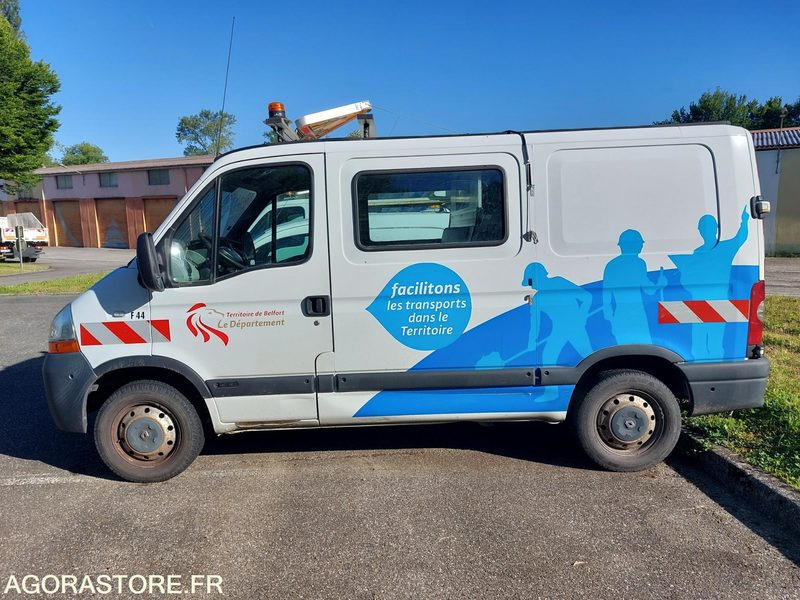 RENAULT MASTER 216247kms - 2006 - فان: صورة 1 RENAULT MASTER 216247kms - 2006 - فان: صورة 1