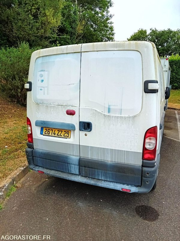 RENAULT MASTER II 2004 - فان: صورة 5 RENAULT MASTER II 2004 - فان: صورة 5