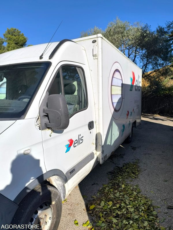 RENAULT MASTER II - 2010 - 397704 Kms - فان: صورة 3 RENAULT MASTER II - 2010 - 397704 Kms - فان: صورة 3