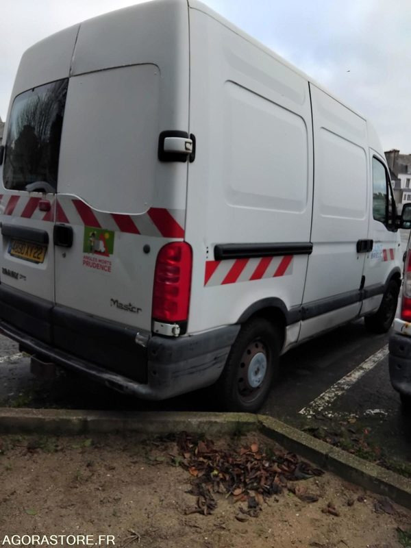 RENAULT MASTER diesel L2H2 II PHASE I -2.5 DCi - فان: صورة 4 RENAULT MASTER diesel L2H2 II PHASE I -2.5 DCi - فان: صورة 4