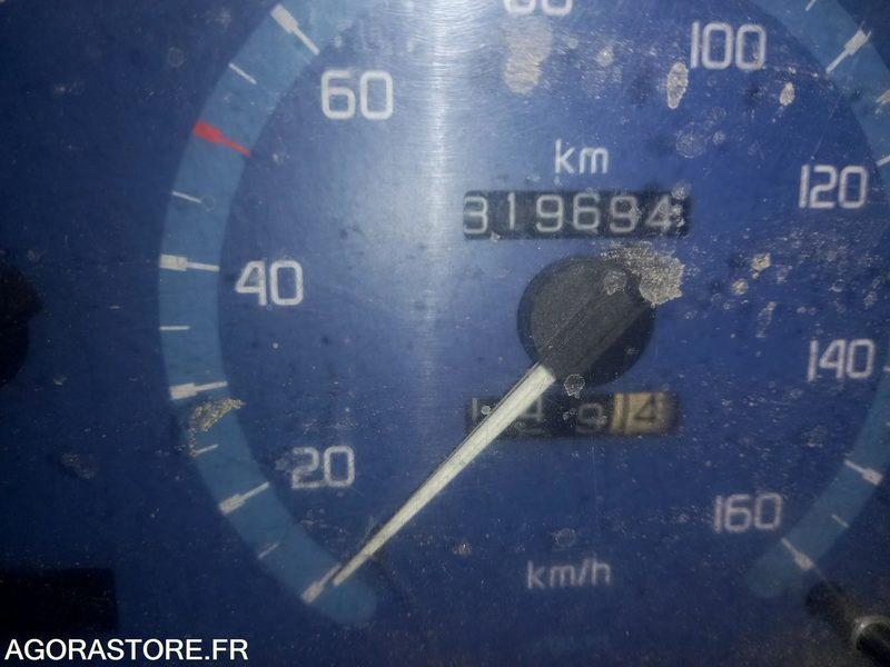 RENAULT MASTER vendu dans l'état sans contrôle technique défaut porte latérale - شاحنة التوصيل: صورة 3 RENAULT MASTER vendu dans l'état sans contrôle technique défaut porte latérale - شاحنة التوصيل: صورة 3