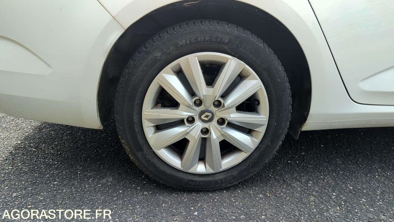 RENAULT MÉGANE 126390kms - 2021 - سيارة ستيشن: صورة 5 RENAULT MÉGANE 126390kms - 2021 - سيارة ستيشن: صورة 5