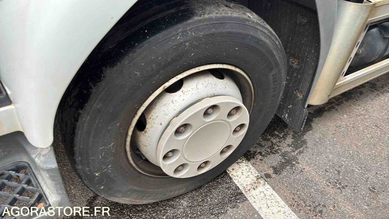 شاحنة النفايات RENAULT MIDLUM - 2010 - 156891 KM: صورة 18 شاحنة النفايات RENAULT MIDLUM - 2010 - 156891 KM: صورة 18