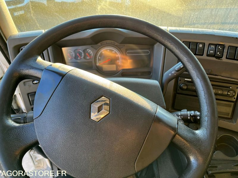 شاحنة RENAULT MIDLUM - 2013 - 562 205km: صورة 9 شاحنة RENAULT MIDLUM - 2013 - 562 205km: صورة 9