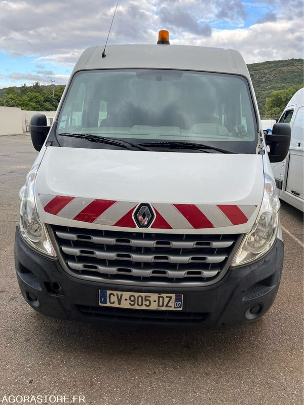RENAULT Master VU 4p Master CA GC F350 - 218571 KM (P1510075) - فان: صورة 4 RENAULT Master VU 4p Master CA GC F350 - 218571 KM (P1510075) - فان: صورة 4