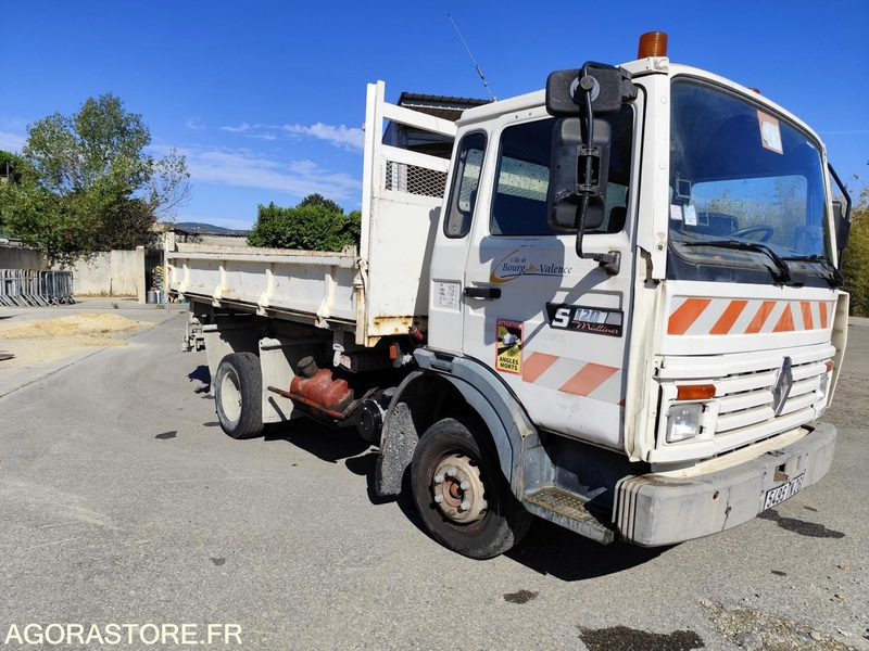 RENAULT S120 CAMION BENNE 1994 144 599 KMS BON ETAT - قلاب صغير: صورة 2 RENAULT S120 CAMION BENNE 1994 144 599 KMS BON ETAT - قلاب صغير: صورة 2