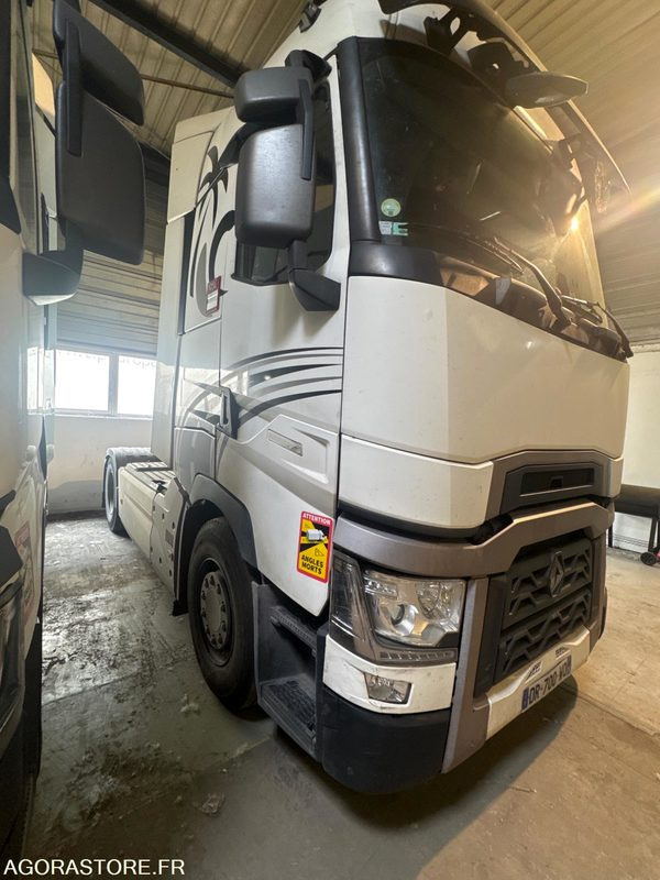 RENAULT T520 HIGH - 907 798KM - 2015 - وحدة جر: صورة 5 RENAULT T520 HIGH - 907 798KM - 2015 - وحدة جر: صورة 5