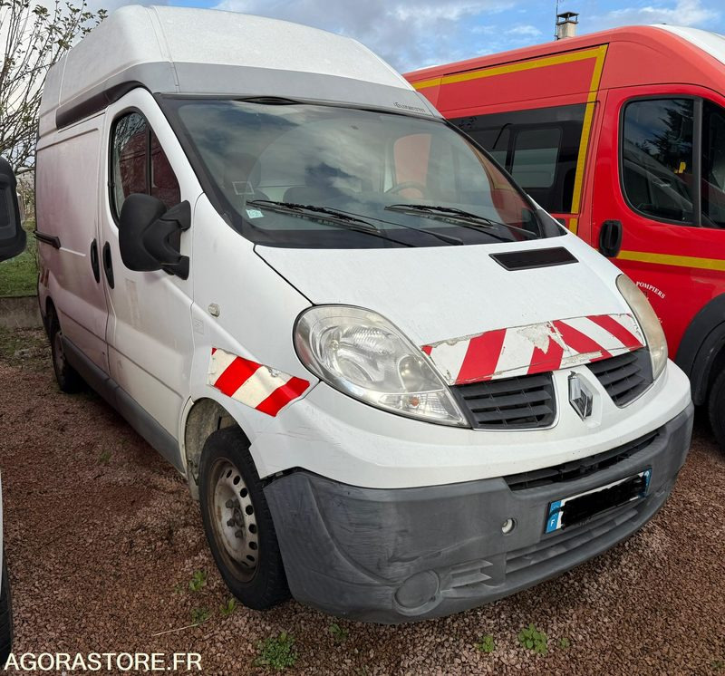RENAULT TRAFIC 2.0 DCI 115 CH L1H2 - 233176 - 2011 - فان: صورة 2 RENAULT TRAFIC 2.0 DCI 115 CH L1H2 - 233176 - 2011 - فان: صورة 2