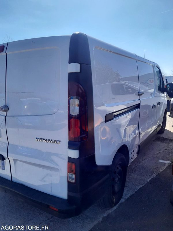 RENAULT TRAFIC - 2021 - 35781 Kms - فان: صورة 4 RENAULT TRAFIC - 2021 - 35781 Kms - فان: صورة 4