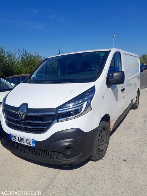 RENAULT TRAFIC - 2021 - 35781 Kms - فان: صورة 1 RENAULT TRAFIC - 2021 - 35781 Kms - فان: صورة 1