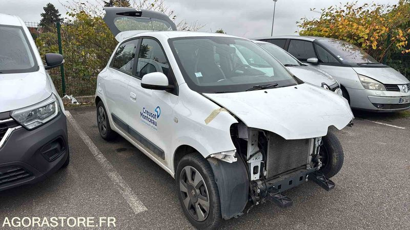 RENAULT TWINGO - 2015 - 88804 KM - سيارة: صورة 2 RENAULT TWINGO - 2015 - 88804 KM - سيارة: صورة 2