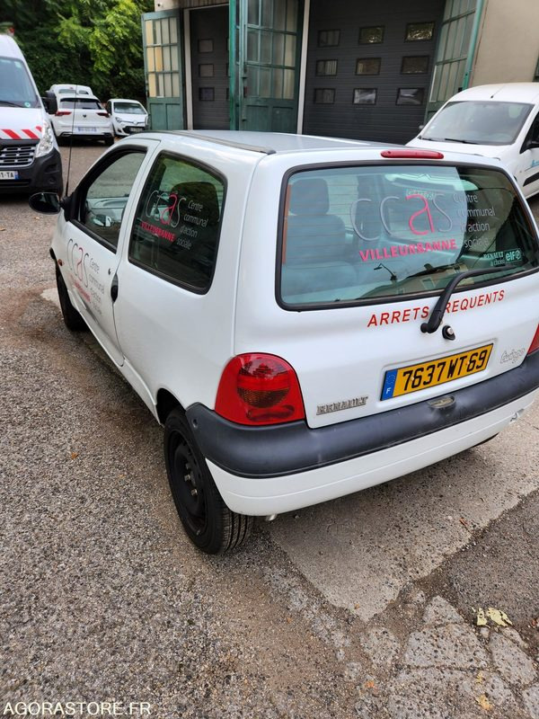 RENAULT TWINGO - سيارة: صورة 4 RENAULT TWINGO - سيارة: صورة 4