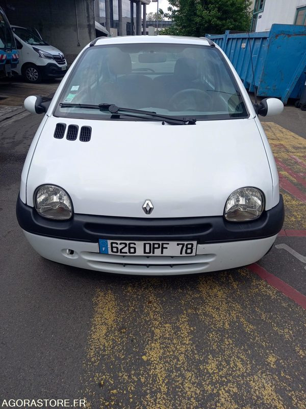 RENAULT TWINGO - سيارة: صورة 1 RENAULT TWINGO - سيارة: صورة 1