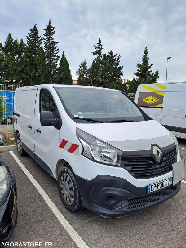 RENAULT Trafic VU 4p Fourgon FG-GCF L1 - 2015 - 313823 KM - P1511325 - فان: صورة 1 RENAULT Trafic VU 4p Fourgon FG-GCF L1 - 2015 - 313823 KM - P1511325 - فان: صورة 1