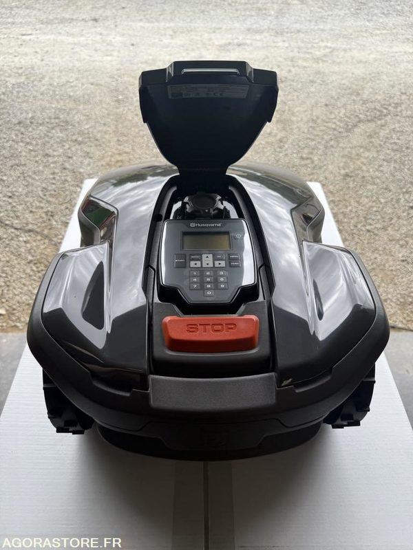 ROBOT de tonte NEUF 305 Husqvarna Unitaire - جزازة أعشاب الحدائق: صورة 2 ROBOT de tonte NEUF 305 Husqvarna Unitaire - جزازة أعشاب الحدائق: صورة 2