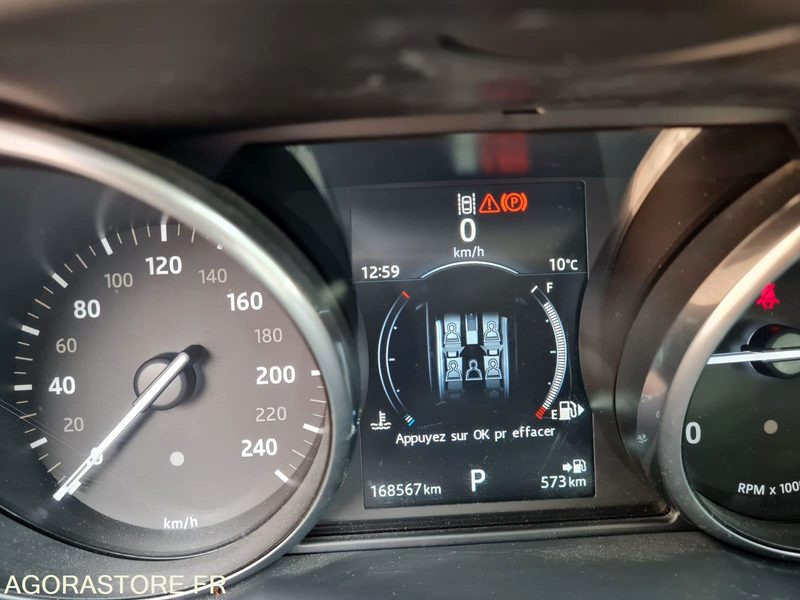 سيارة دفع رباعي Range Rover Evoque: صورة 13 سيارة دفع رباعي Range Rover Evoque: صورة 13