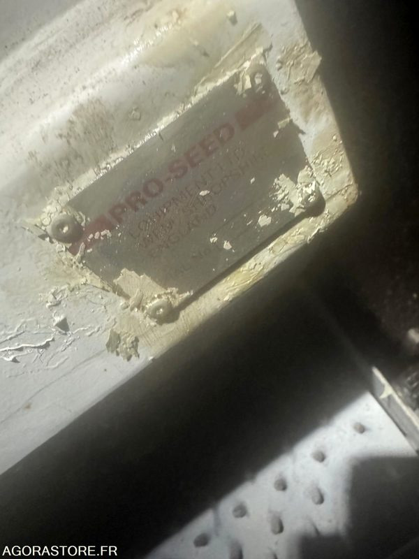 Regarnisseur de pelouse PRO-SEED - معدات الحدائق: صورة 5 Regarnisseur de pelouse PRO-SEED - معدات الحدائق: صورة 5