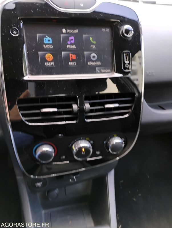 Renault Clio - 2013 - 149359 KMS - CR-823-HV - سيارة: صورة 5 Renault Clio - 2013 - 149359 KMS - CR-823-HV - سيارة: صورة 5