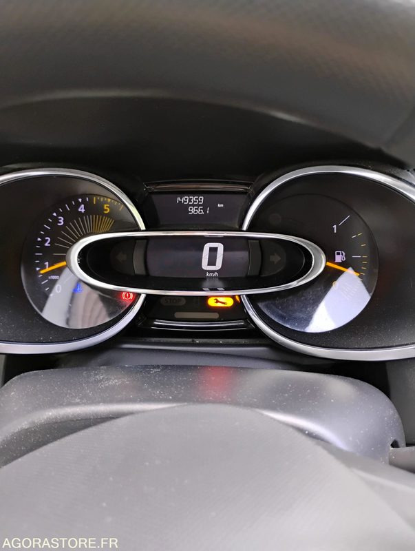 Renault Clio - 2013 - 149359 KMS - CR-823-HV - سيارة: صورة 4 Renault Clio - 2013 - 149359 KMS - CR-823-HV - سيارة: صورة 4