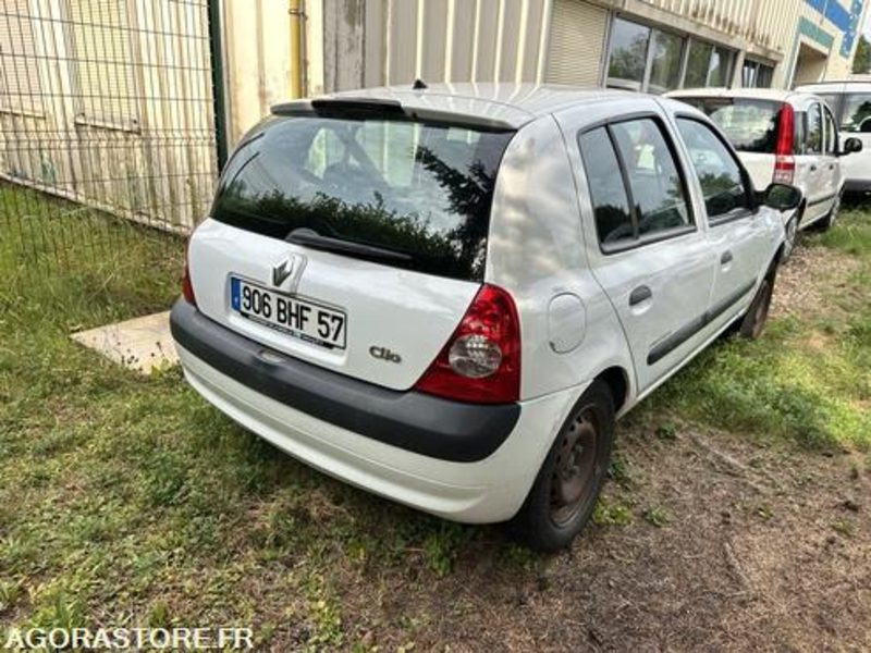 Renault Clio - 906BHF57 - سيارة: صورة 4 Renault Clio - 906BHF57 - سيارة: صورة 4