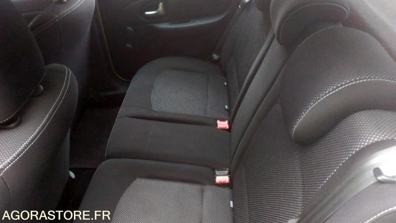 سيارة Renault Clio Campus 155254 kms 2010: صورة 11 سيارة Renault Clio Campus 155254 kms 2010: صورة 11