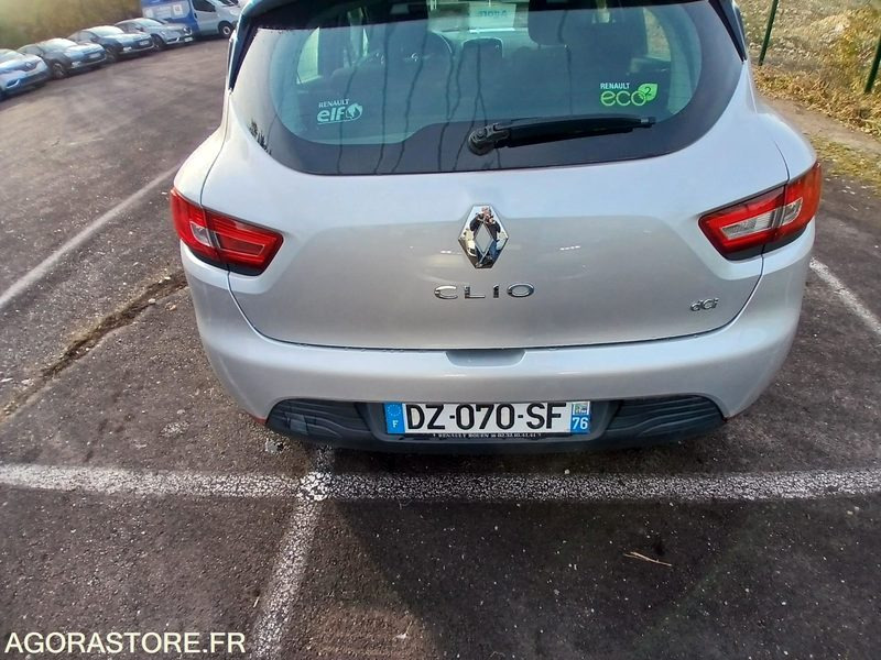 Renault Clio IV – Diesel – 2016-205 826 km - سيارة: صورة 4 Renault Clio IV – Diesel – 2016-205 826 km - سيارة: صورة 4