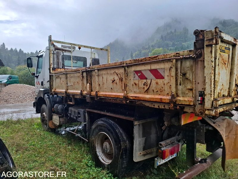 Renault KERAX 2004 - 252967 kms - قلاب صغير: صورة 4 Renault KERAX 2004 - 252967 kms - قلاب صغير: صورة 4