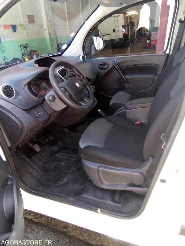 فان المدمجة Renault Kangoo 1.5 dci  90 CV - 2019 - 167970 kms: صورة 8