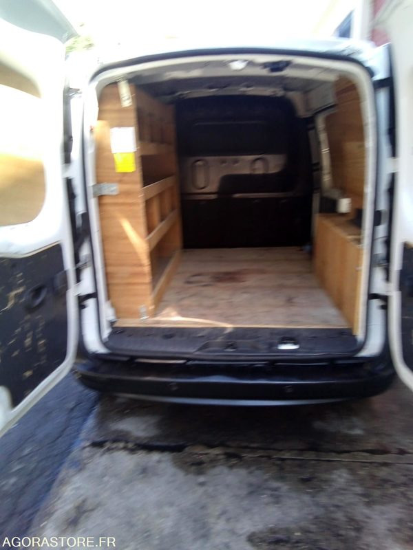 فان المدمجة Renault Kangoo 1.5 dci  90 CV - 2019 - 167970 kms: صورة 6