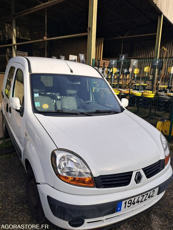 Renault Kangoo - 2006 - 75766kms - 1944 ZZ 42 - فان المدمجة: صورة 2 Renault Kangoo - 2006 - 75766kms - 1944 ZZ 42 - فان المدمجة: صورة 2