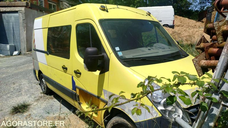 Renault Master - 2011 - 417947km - فان المدمجة: صورة 1 Renault Master - 2011 - 417947km - فان المدمجة: صورة 1