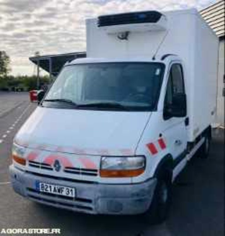 Renault Master Frigorifique 3T5 - 245575km - 2002 - شاحنة مُبرّدة للتوصيل: صورة 3 Renault Master Frigorifique 3T5 - 245575km - 2002 - شاحنة مُبرّدة للتوصيل: صورة 3