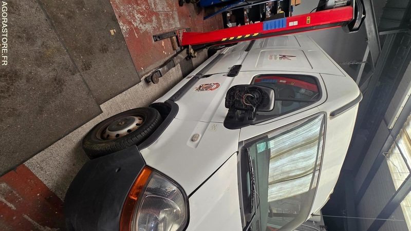 Renault Master II L1H1 T28 1.9 dTi - فان: صورة 5 Renault Master II L1H1 T28 1.9 dTi - فان: صورة 5