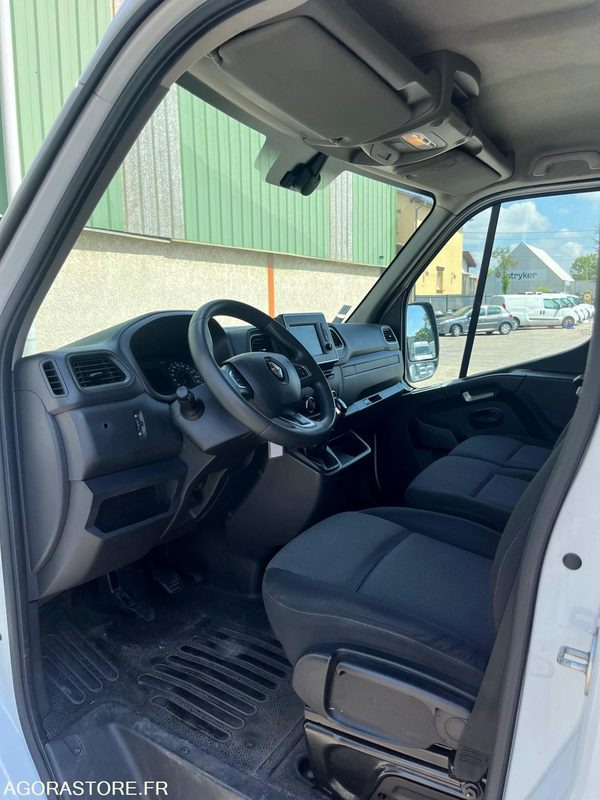 Renault Master III FG F3500 - 2020 - 153 000km - فان: صورة 5 Renault Master III FG F3500 - 2020 - 153 000km - فان: صورة 5