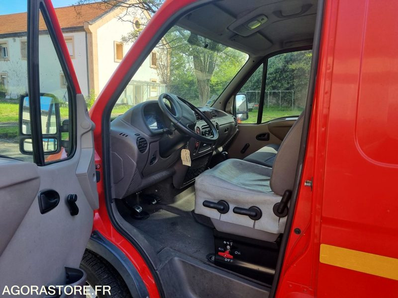 Renault Master L2H2 - 7415 VN 63 - 2000 - سيارة: صورة 5 Renault Master L2H2 - 7415 VN 63 - 2000 - سيارة: صورة 5