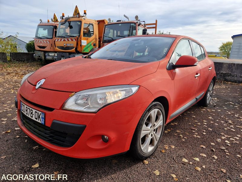 Renault Megane - 2012-238485 - CD878QK - سيارة: صورة 1 Renault Megane - 2012-238485 - CD878QK - سيارة: صورة 1