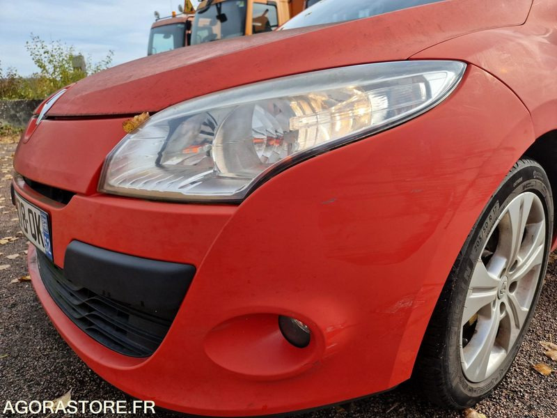 Renault Megane - 2012-238485 - CD878QK - سيارة: صورة 5 Renault Megane - 2012-238485 - CD878QK - سيارة: صورة 5