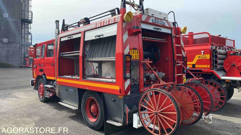 Renault Midliner 210 - سيارة إطفاء: صورة 2 Renault Midliner 210 - سيارة إطفاء: صورة 2