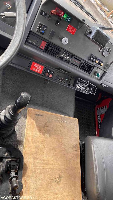 Renault Midliner 220 - 30/07/1999 - سيارة إطفاء: صورة 4 Renault Midliner 220 - 30/07/1999 - سيارة إطفاء: صورة 4