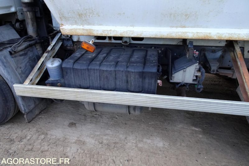 شاحنة النفايات Renault Midlum 220 DXI: صورة 9 شاحنة النفايات Renault Midlum 220 DXI: صورة 9