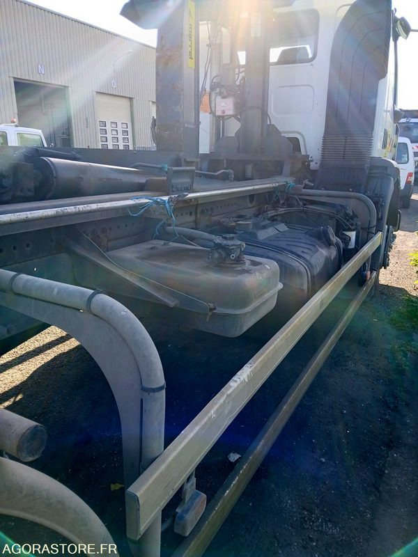 Renault Midlum BX-718-LK - شاحنة ذات خطاف: صورة 5 Renault Midlum BX-718-LK - شاحنة ذات خطاف: صورة 5