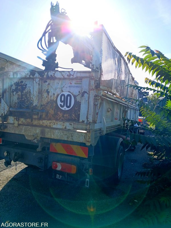 Renault Midlum benne 1063 YR 42 - شاحنة: صورة 3 Renault Midlum benne 1063 YR 42 - شاحنة: صورة 3