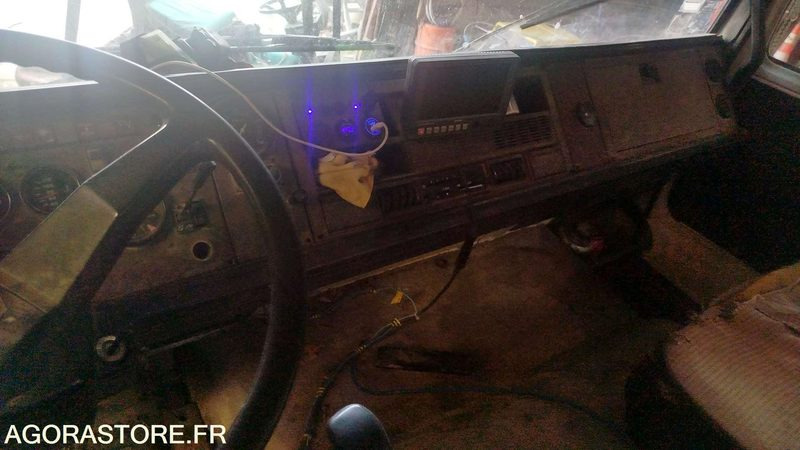 Renault Poids lourd G230 - 1985 - 564616KM - شاحنة: صورة 5 Renault Poids lourd G230 - 1985 - 564616KM - شاحنة: صورة 5