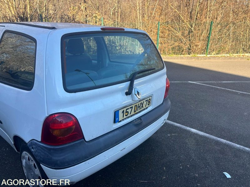 Renault TWINGO 85028kms - 2005 - سيارة: صورة 3 Renault TWINGO 85028kms - 2005 - سيارة: صورة 3