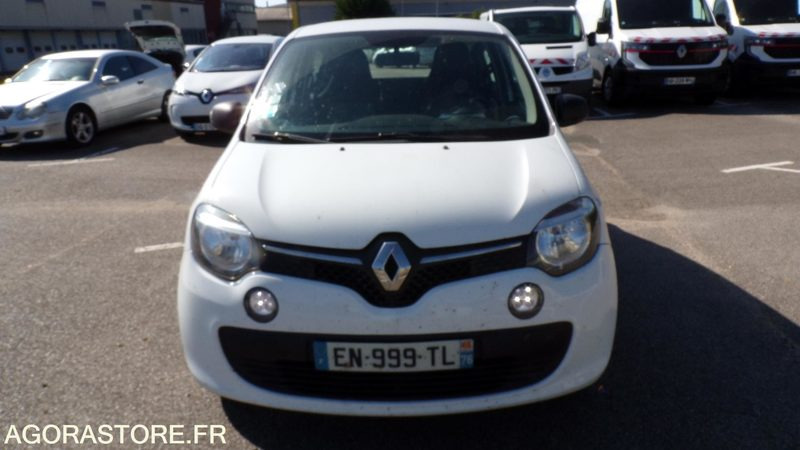 Renault Twingo 3 EN-999-TL (BP) - سيارة: صورة 2 Renault Twingo 3 EN-999-TL (BP) - سيارة: صورة 2
