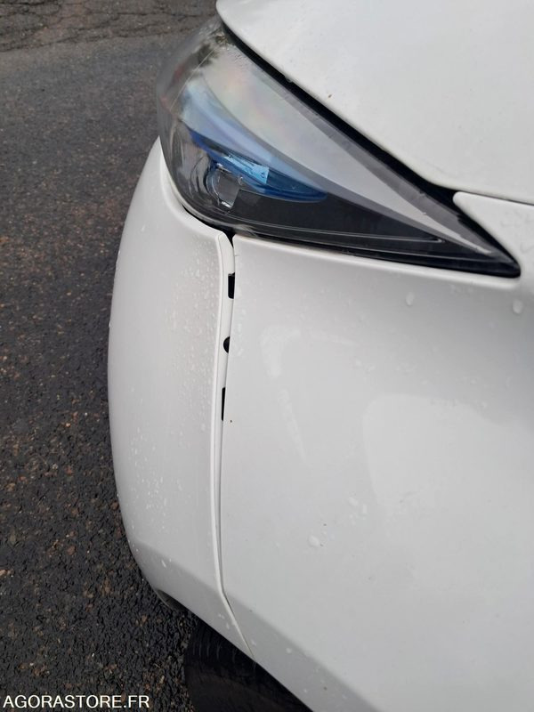 Renault ZOE FC-131-EH - سيارة: صورة 5 Renault ZOE FC-131-EH - سيارة: صورة 5