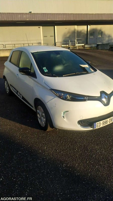 Renault Zoe - 2016 - سيارة: صورة 1 Renault Zoe - 2016 - سيارة: صورة 1