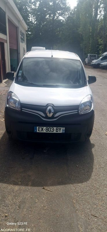 Renault kangoo 1.2 tce 115 cv 93121 kms Annee 2018 Clim Gps - فان المدمجة: صورة 1 Renault kangoo 1.2 tce 115 cv 93121 kms Annee 2018 Clim Gps - فان المدمجة: صورة 1